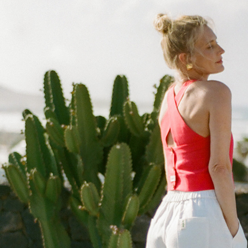 The Bay Tank - Tomato Red