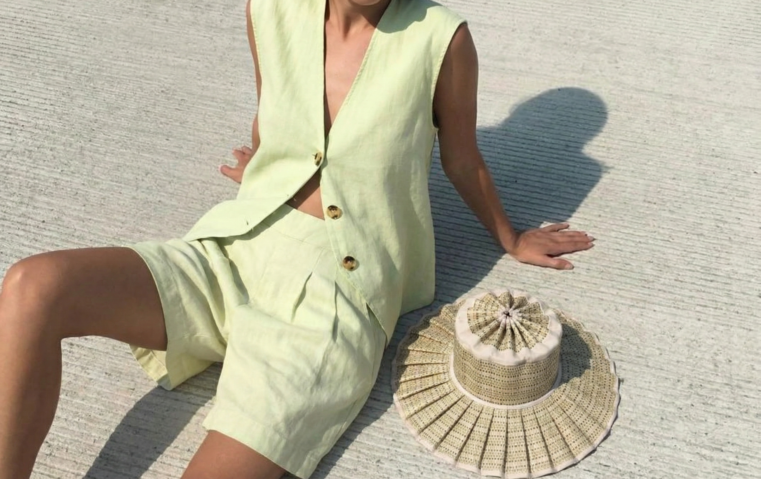 Bermuda Shorts - Matcha Green